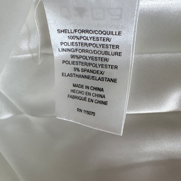 Girls Fur Cape - Picture 7 of 8